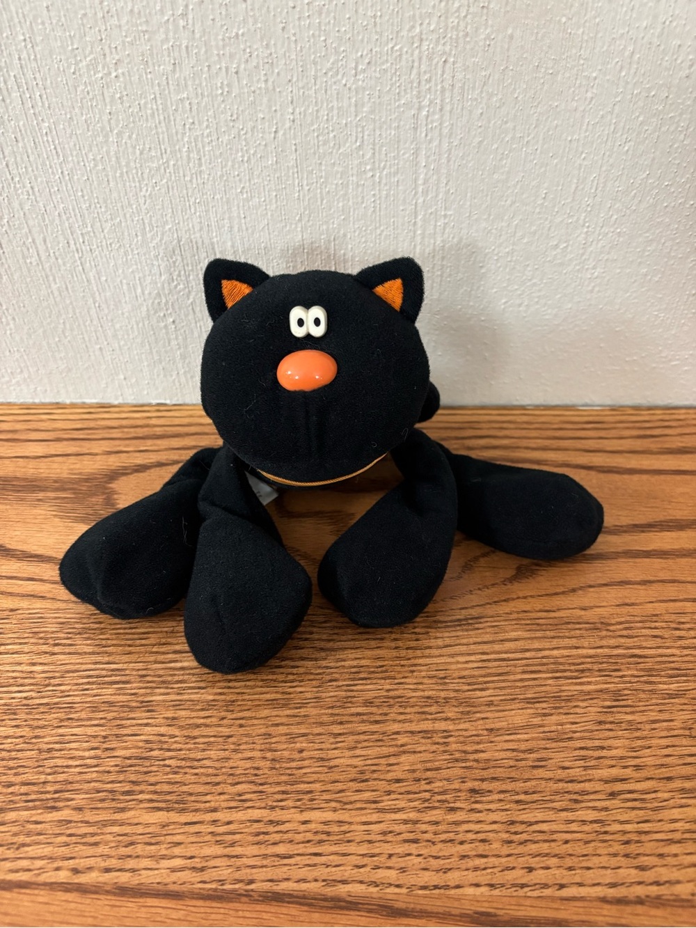 Vintage Hallmark Hocus Pocus Black Orange Cat Plush Decor Halloween 1985